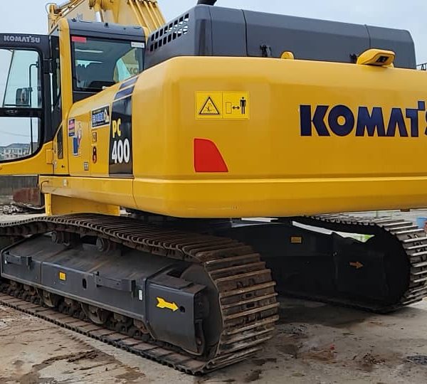 Komatsu PC400-8R Excavator