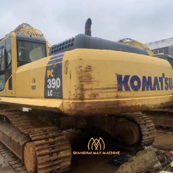 Komatsu PC390LC-8MO Excavator